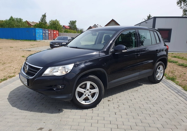 Volkswagen Tiguan cena 29500 przebieg: 194000, rok produkcji 2008 z Kostrzyn małe 704